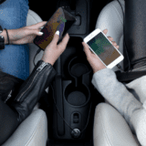 Cargador de auto Belkin 24W doble puerto USB con cable Lightning para iPhone - 2